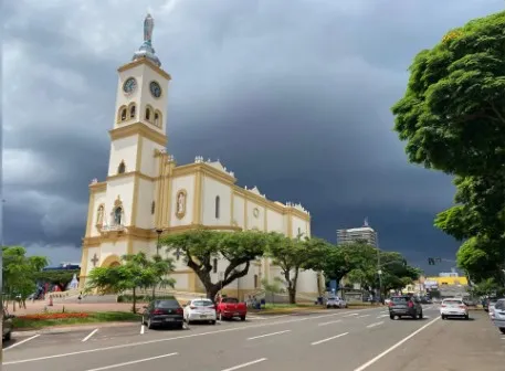Sexta-feira será de chuva e céu encoberto em Apucarana, aponta previsão