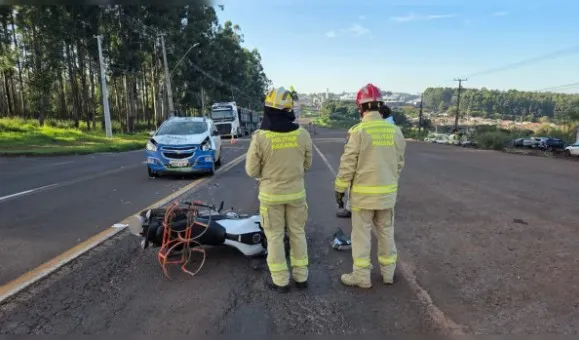 Dois acidentes em sequência deixam feridos na BR-376, em Apucarana