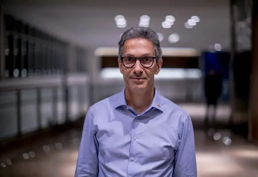 Zema apresenta plano com privatizações e redução do tamanho do Estado