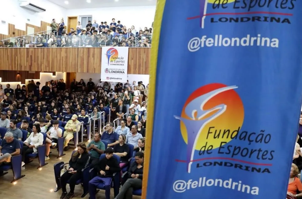 Londrina premia campeões dos Jogos Escolares e destaca recorde de participantes